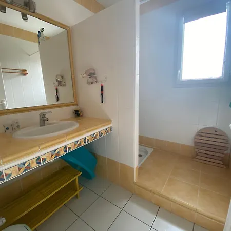 Maison Spacieuse A Avec Jardin Et Terrasse, Proche Centre Et - Fr-1-648-178 Уртен